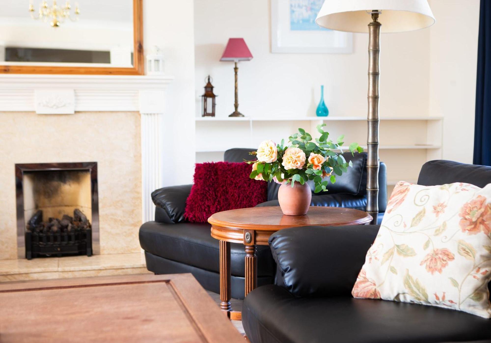 Stunning 6 Bedroom Cottage Near Cornish Coast Bude Luaran gambar