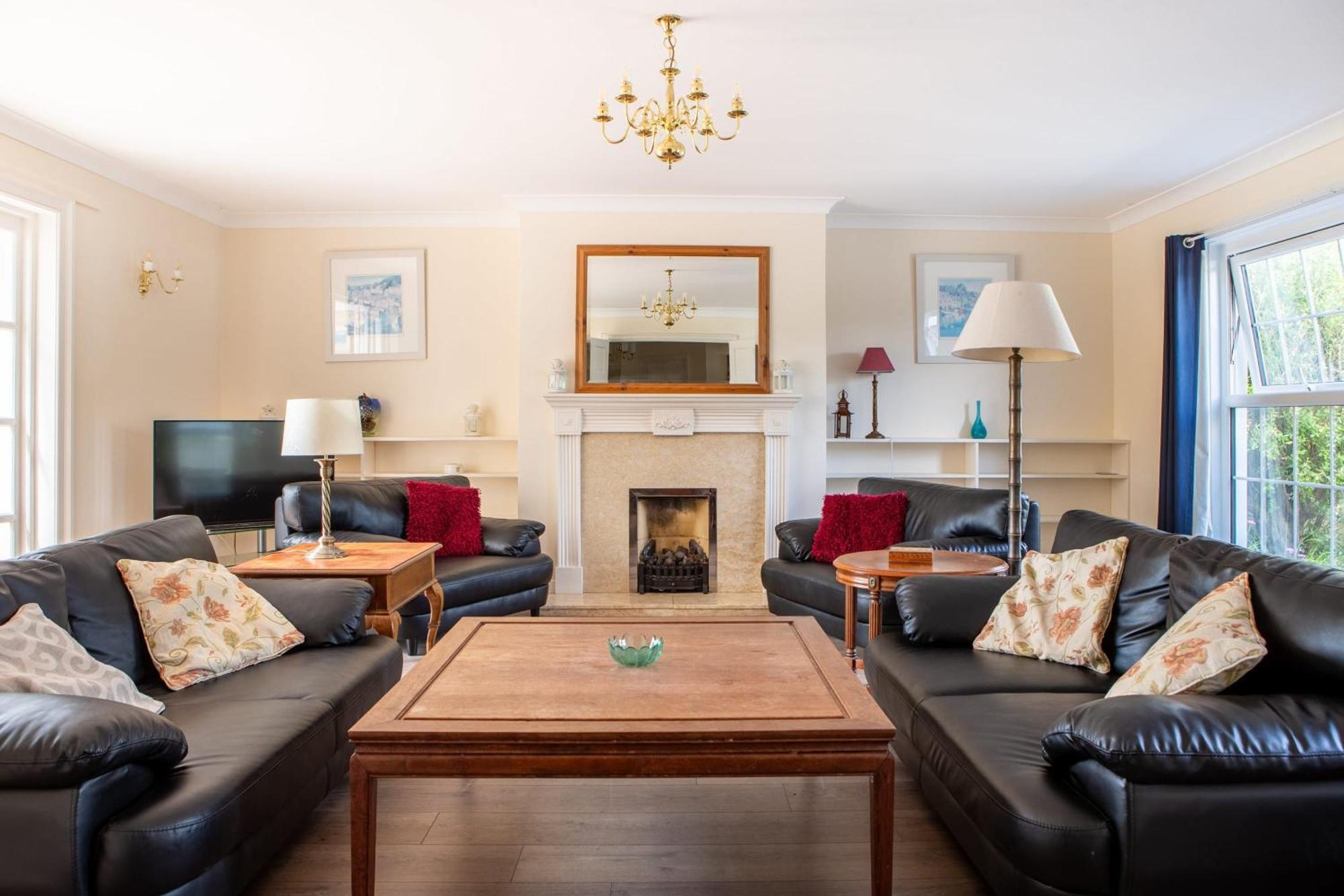 Stunning 6 Bedroom Cottage Near Cornish Coast Bude Luaran gambar