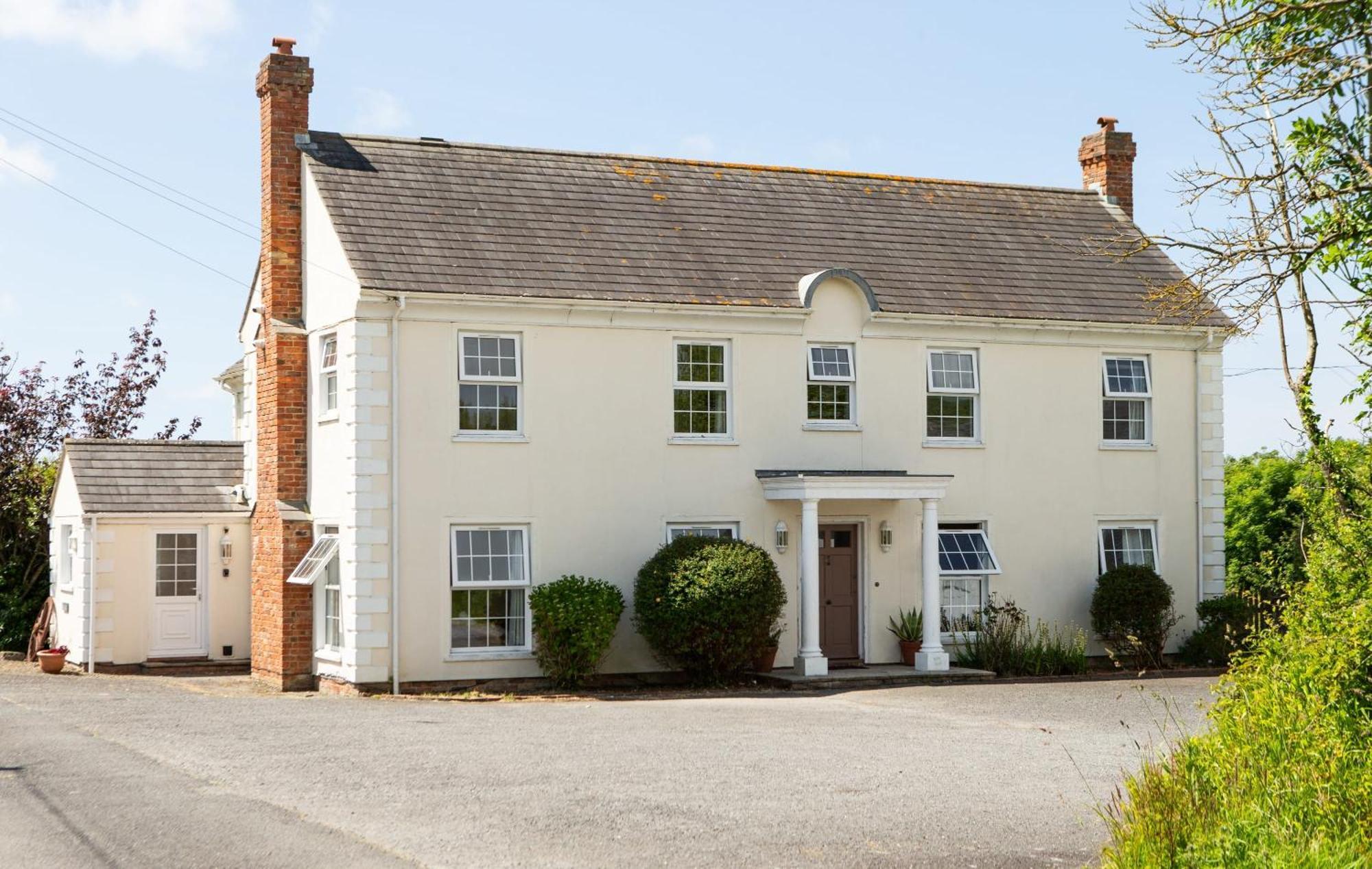 Stunning 6 Bedroom Cottage Near Cornish Coast Bude Luaran gambar