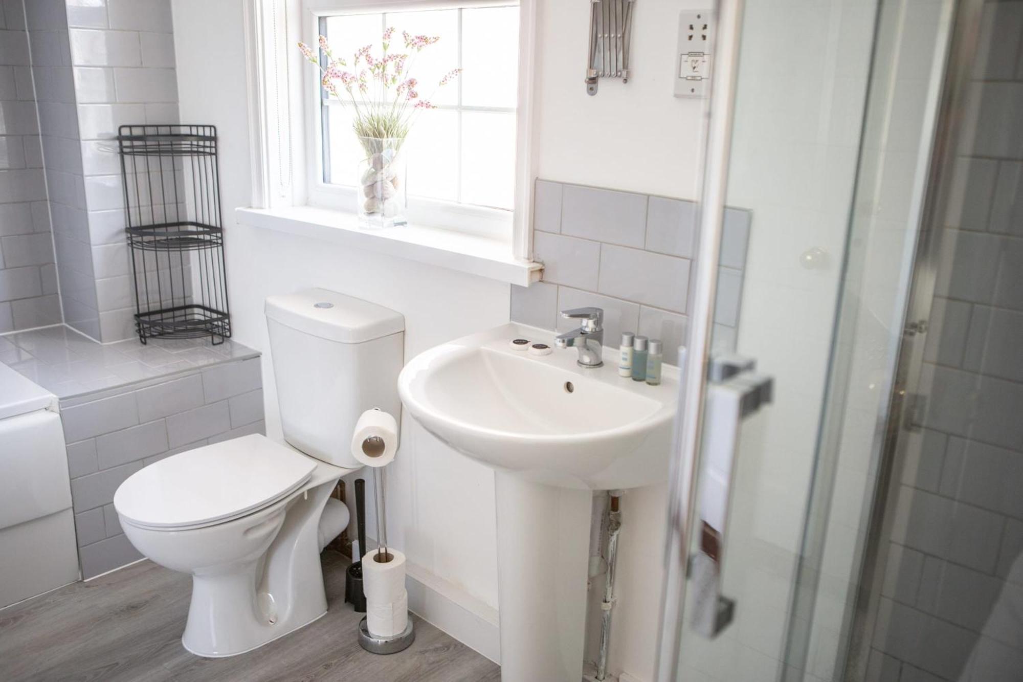 Stunning 6 Bedroom Cottage Near Cornish Coast Bude Luaran gambar