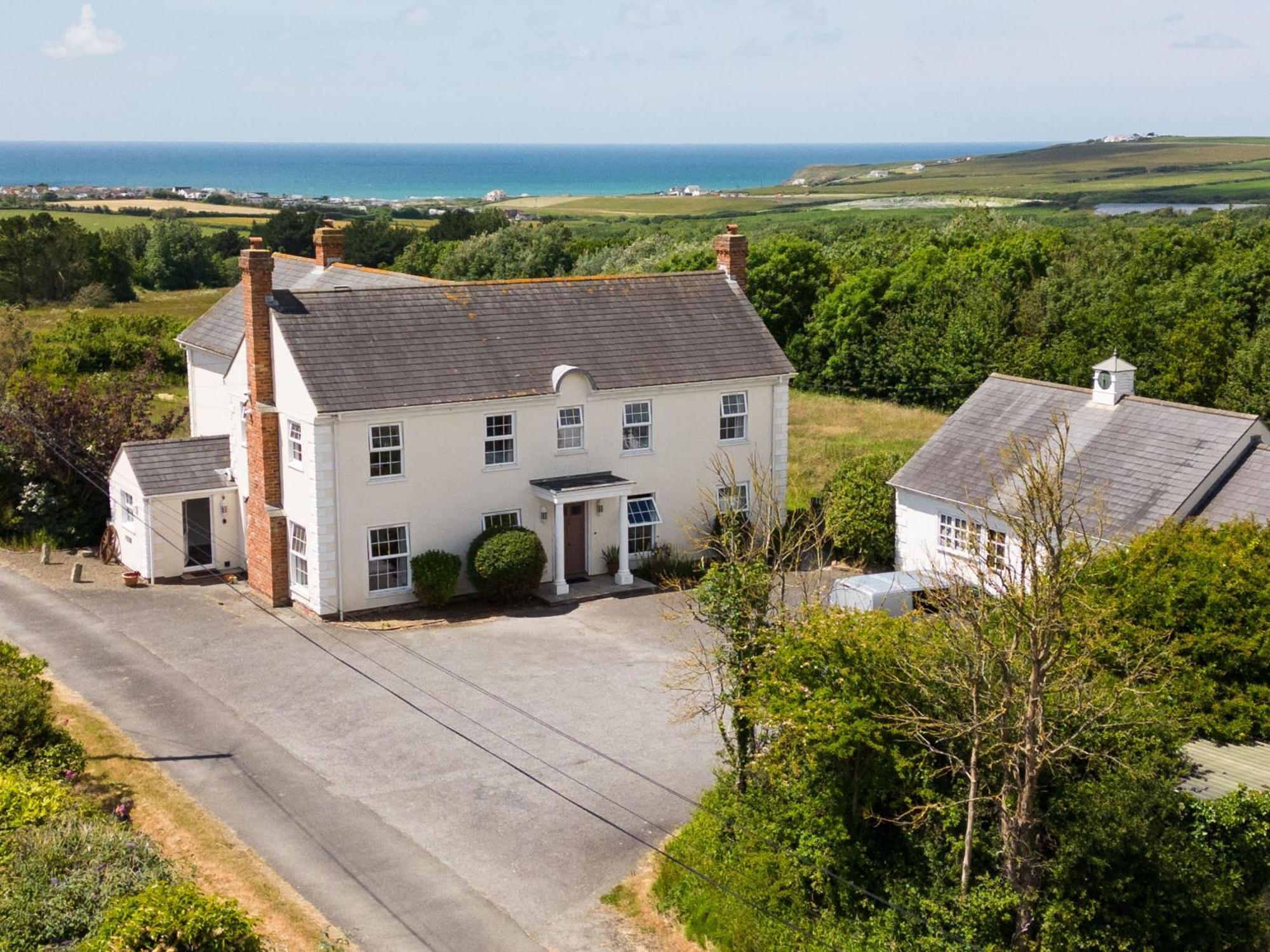 Stunning 6 Bedroom Cottage Near Cornish Coast Bude Luaran gambar